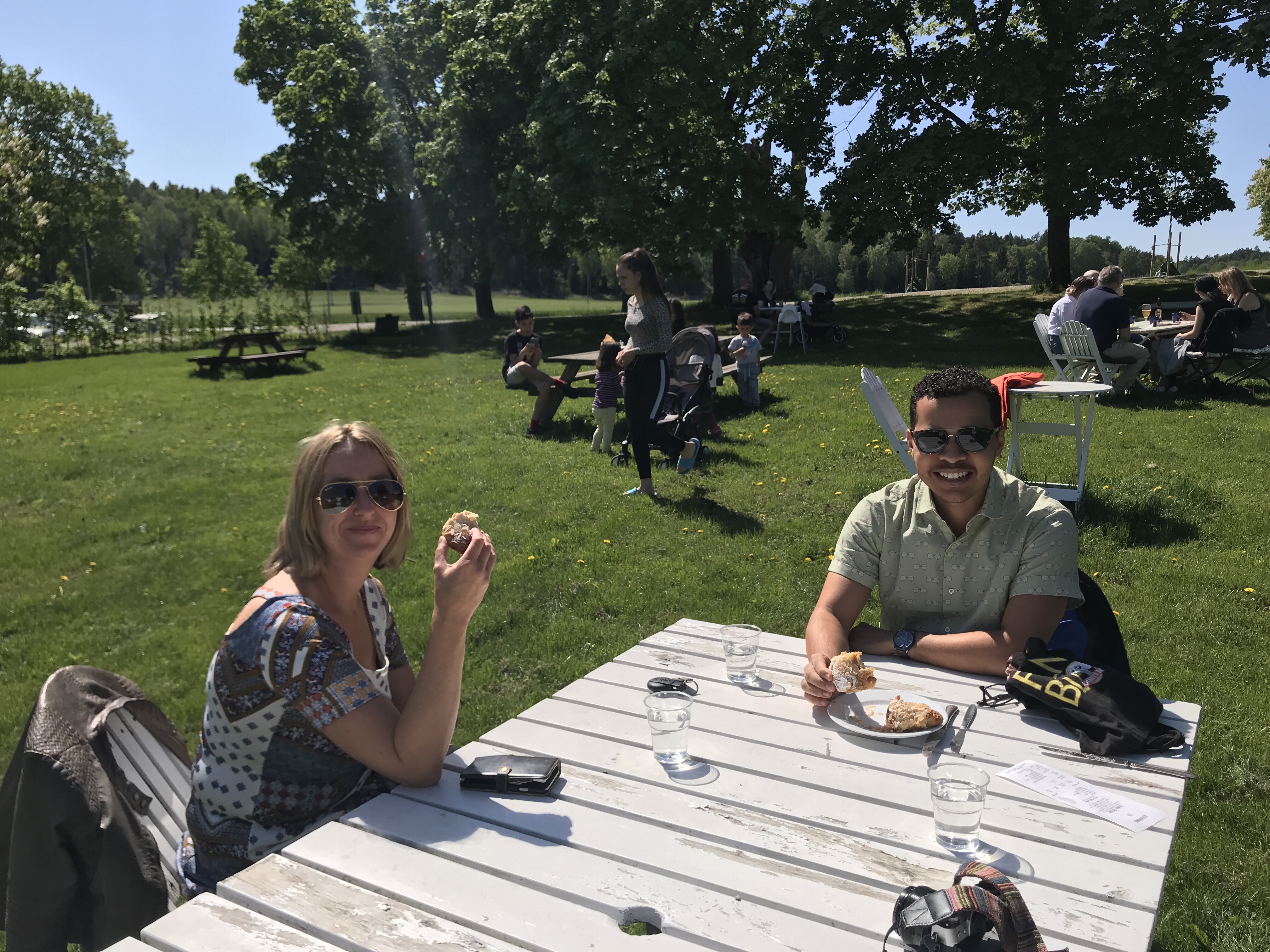 72 timmar hemma, 72 borta